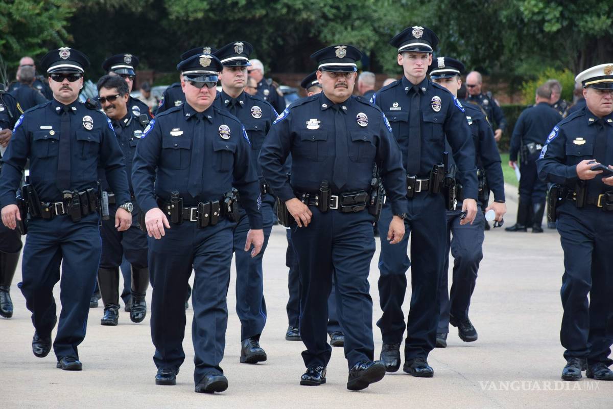 Trump busca que policías sean también agentes migratorios