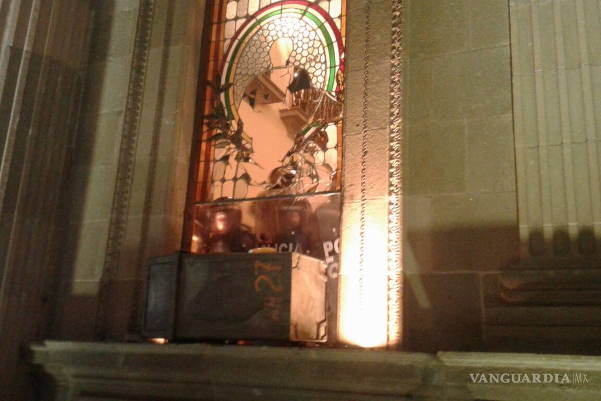 Diez vinculados a proceso por daños en Palacio