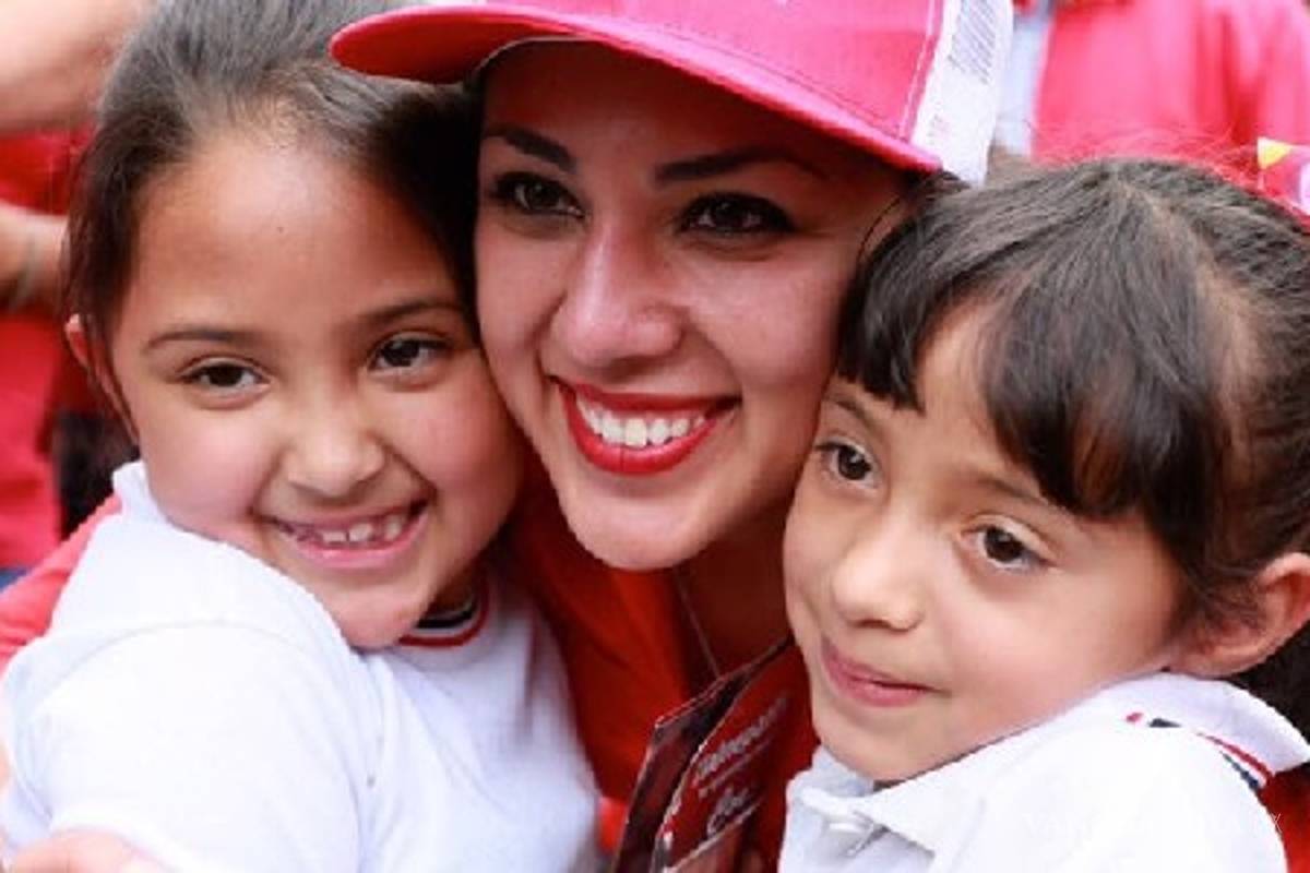 Alcaldesa priísta ganaba 169 mil pesos al mes, se sube el sueldo para ganar más de 500 mil