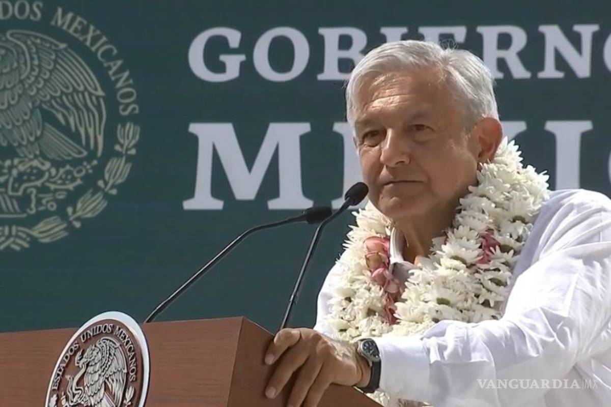AMLO pide no caer en provocaciones en consulta por termoeléctrica