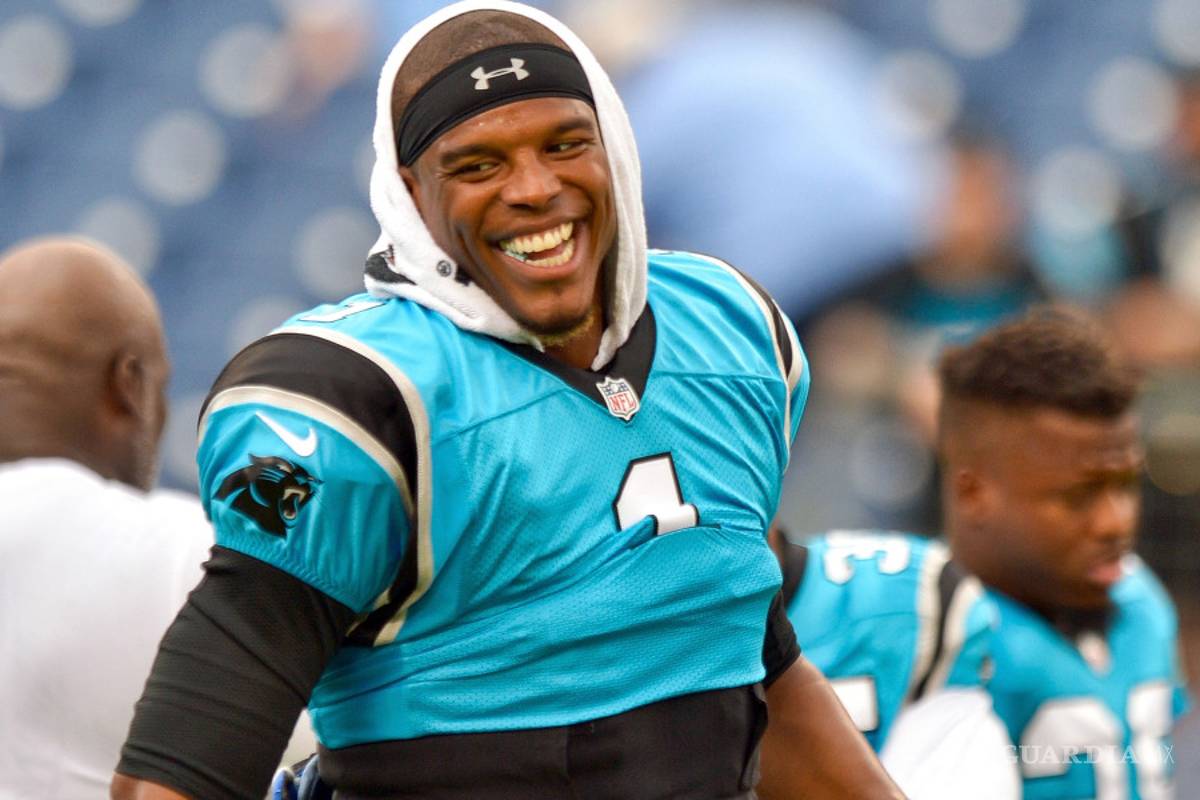 Cam Newton tiene actitud sexista con reportera en rueda de prensa