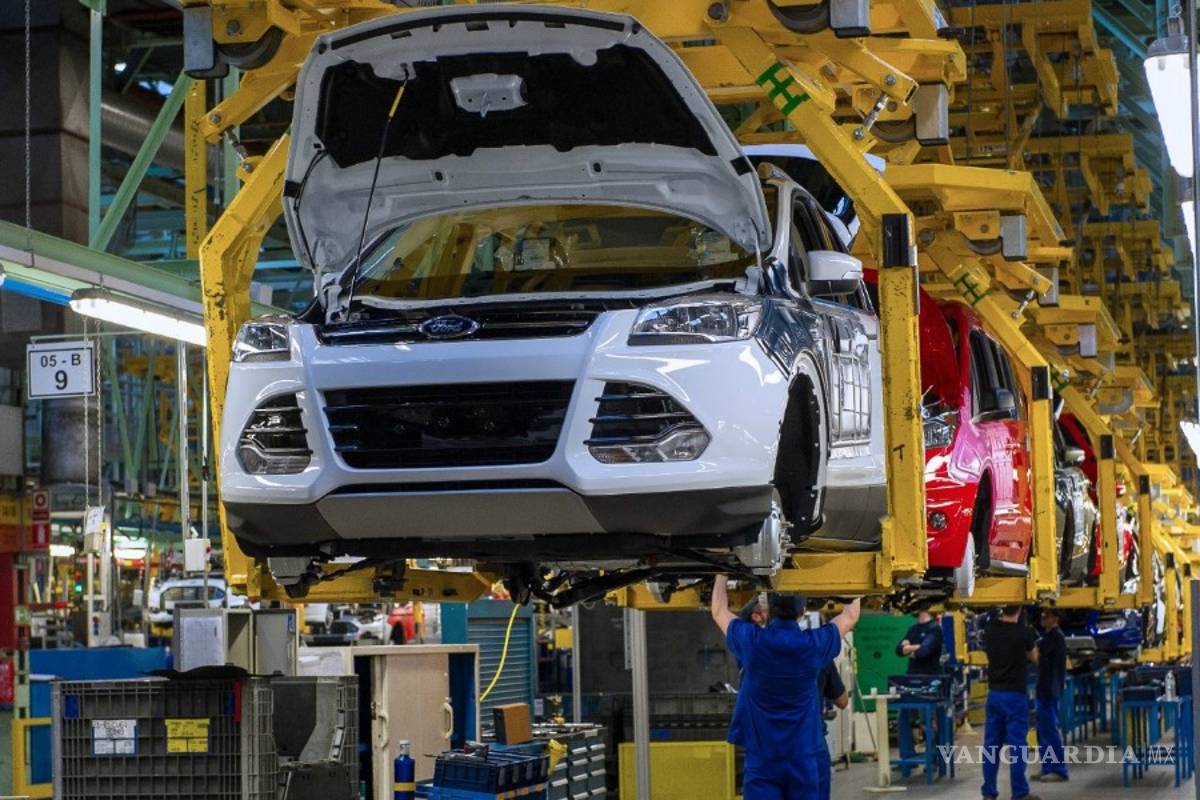 Ford cerrará plantas en Brasil, miles protestan; buscan subsidios: Bolsonaro