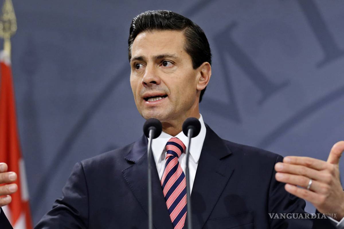 Peña desea un 'extraordinario 2018' a los mexicanos