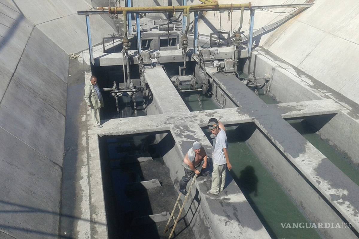 Repara Simas Torreón colector deteriorado y cárcamo