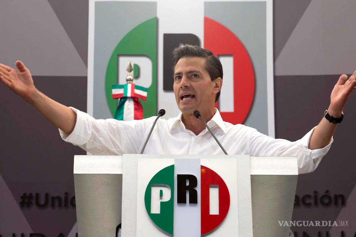 Acusan a Enrique Peña Nieto de controlar proceso interno del PRI