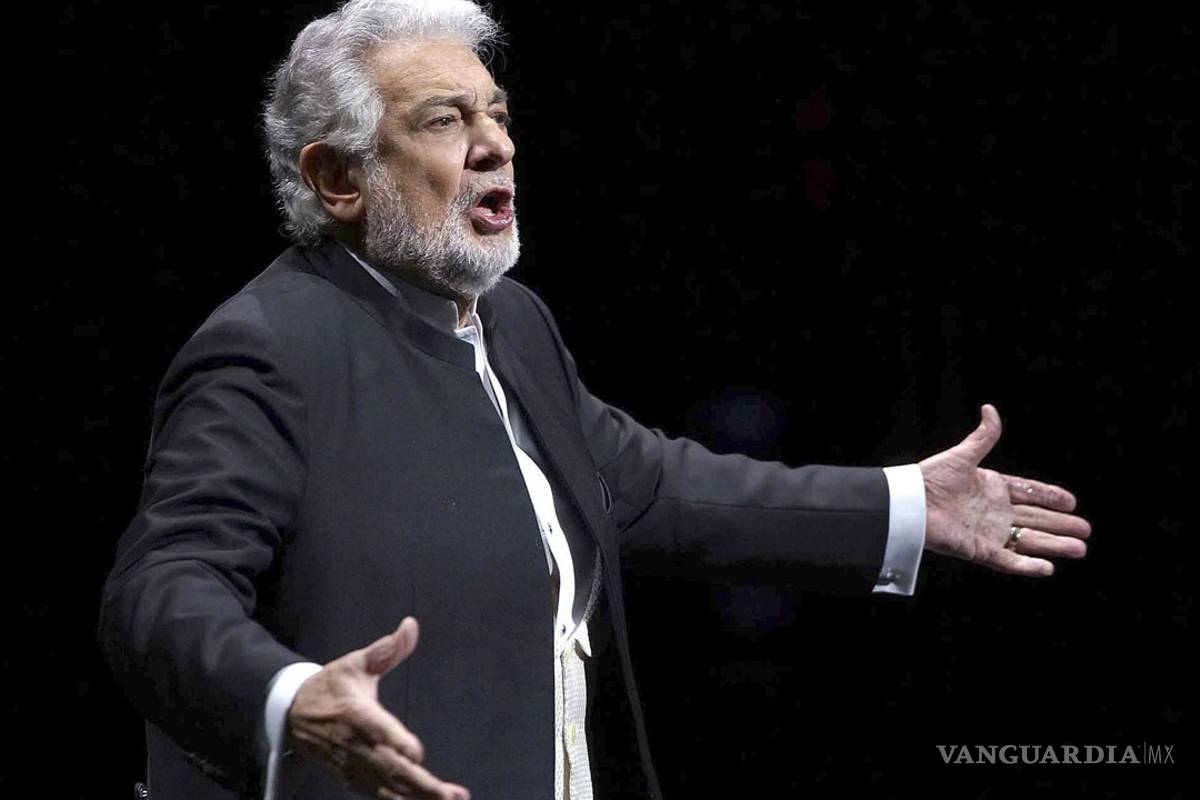 Plácido Domingo festejó 55 años de su debut en México