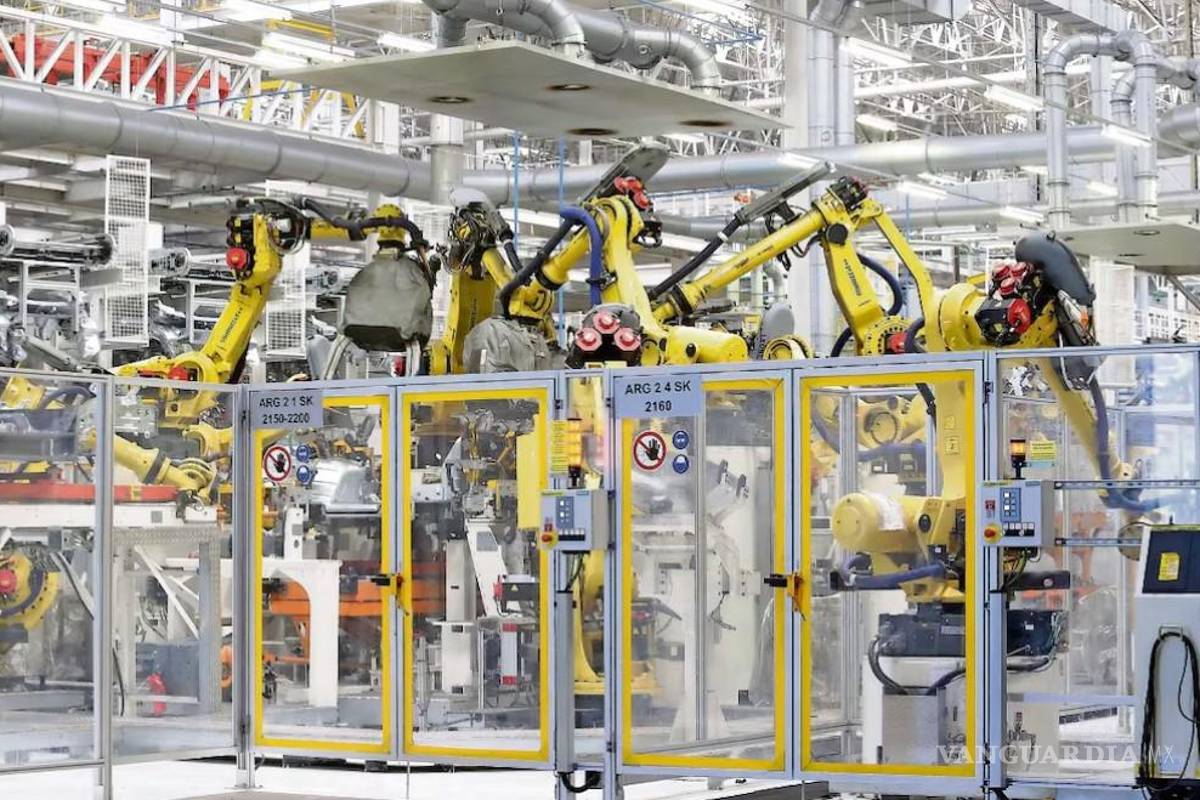 El empleo manufacturero suma 2.5 años a la baja