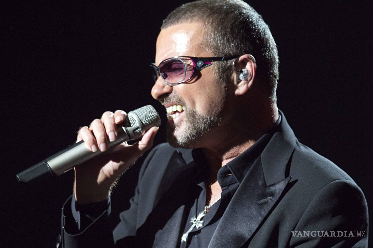 George Michael reingresa a lista de éxitos musicales de Reino Unido