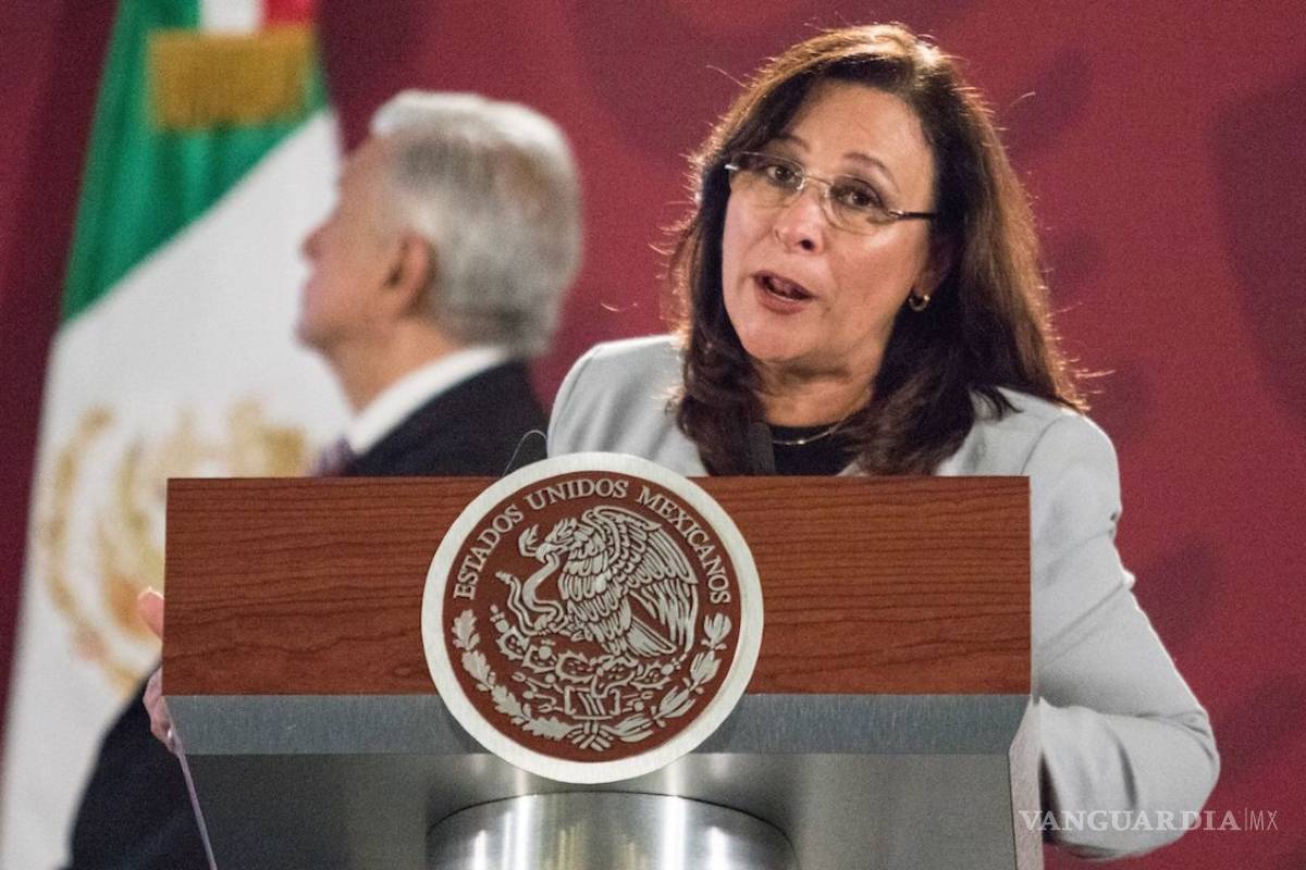 Promete reducción petrolera ante OPEP, pero mantiene mismos niveles