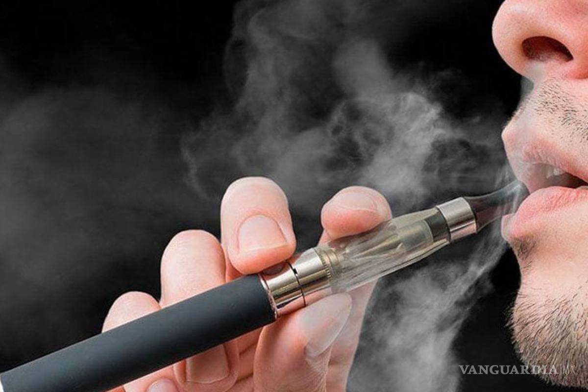 Proponen cárcel y multa de hasta 432 mil pesos por inducir al consumo de ‘vape’ y tabaco en Coahuila