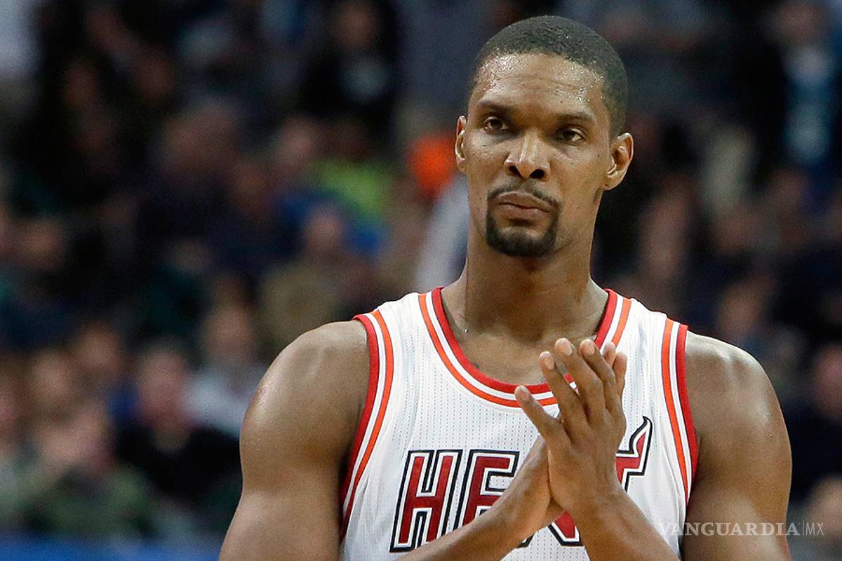Madre de Chris Bosh, interrogada por policía en Texas