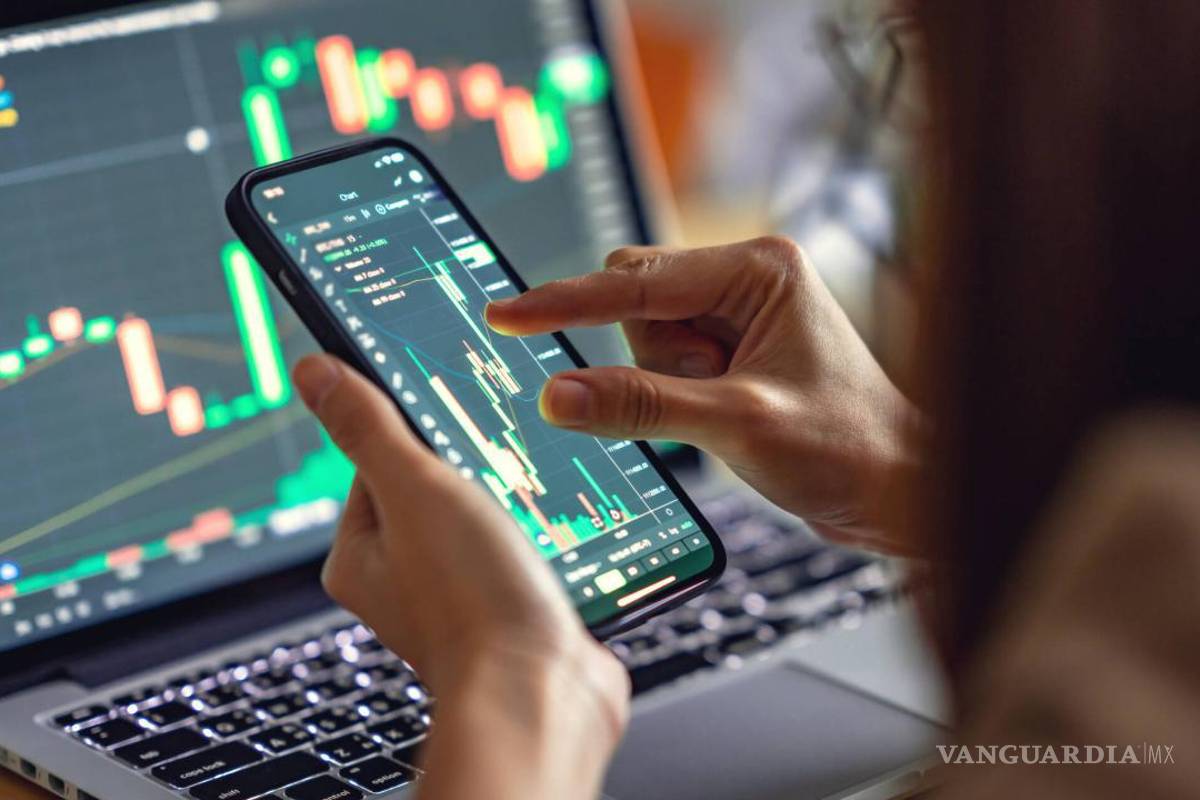 Ganan traders mexicanos 16 por ciento más que en 2022