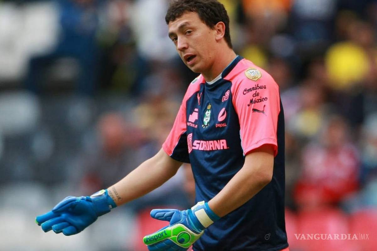 Marchesín, Jiménez y el paraguayo Paredes; primeros refuerzos de América
