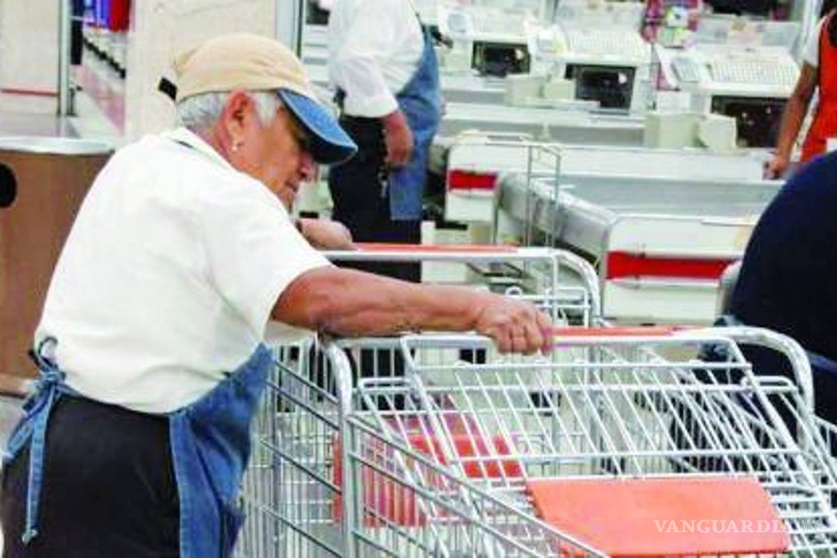No se aumentará la edad de jubilación, promete AMLO
