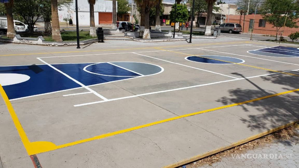 Servicios Públicos da mantenimiento a escuelas y plazas públicas de Torreón