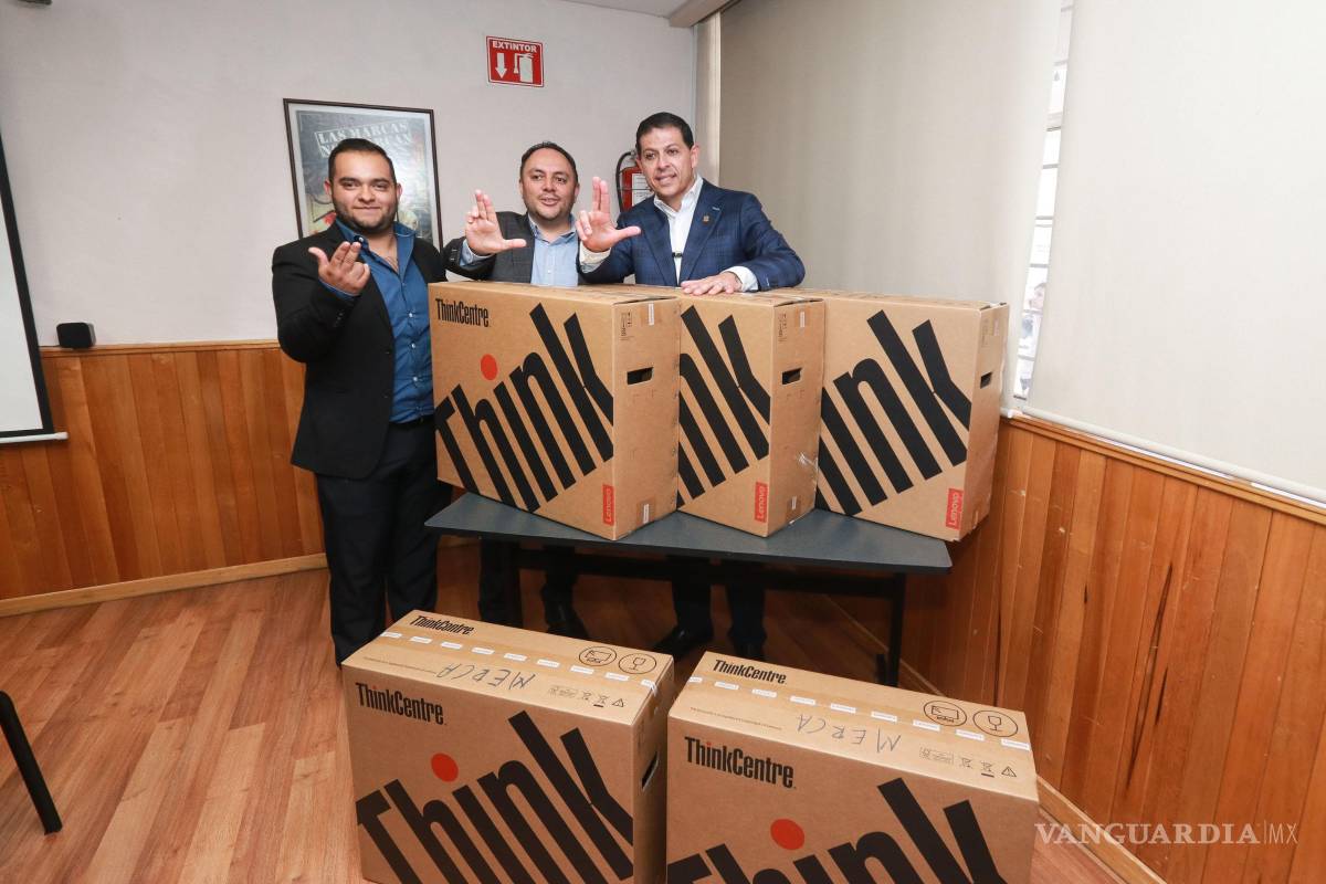 $!Se dotó a la Facultad de 20 equipos de cómputo que beneficiarán el proceso de aprendizaje de los estudiantes.