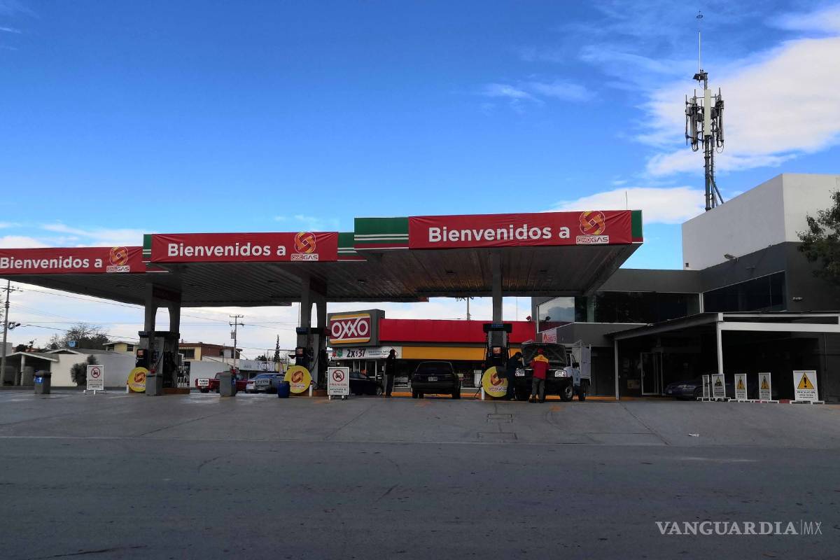Continúa escasez de gasolina en Monclova y la Región Centro