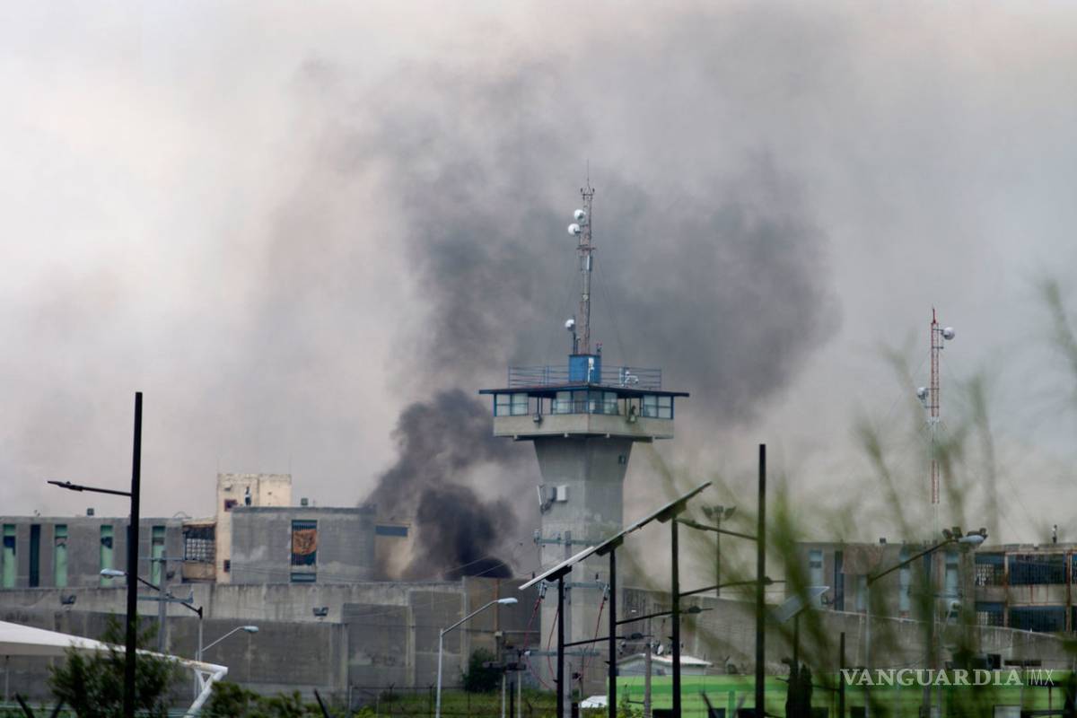 Confirma gobierno de Nuevo León la muerte de 16 reos en Penal de Cadereyta