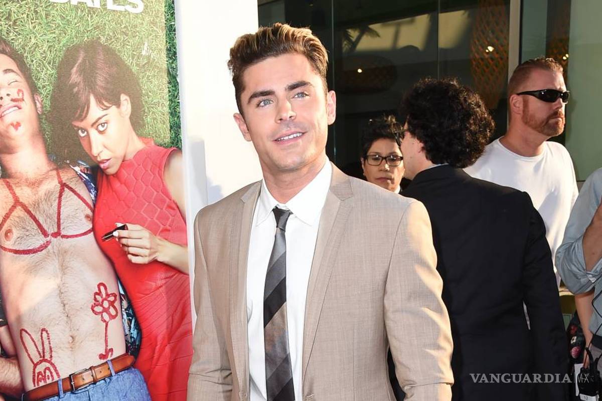 Pide Zac Efron no dar demasiada importancia a las redes sociales