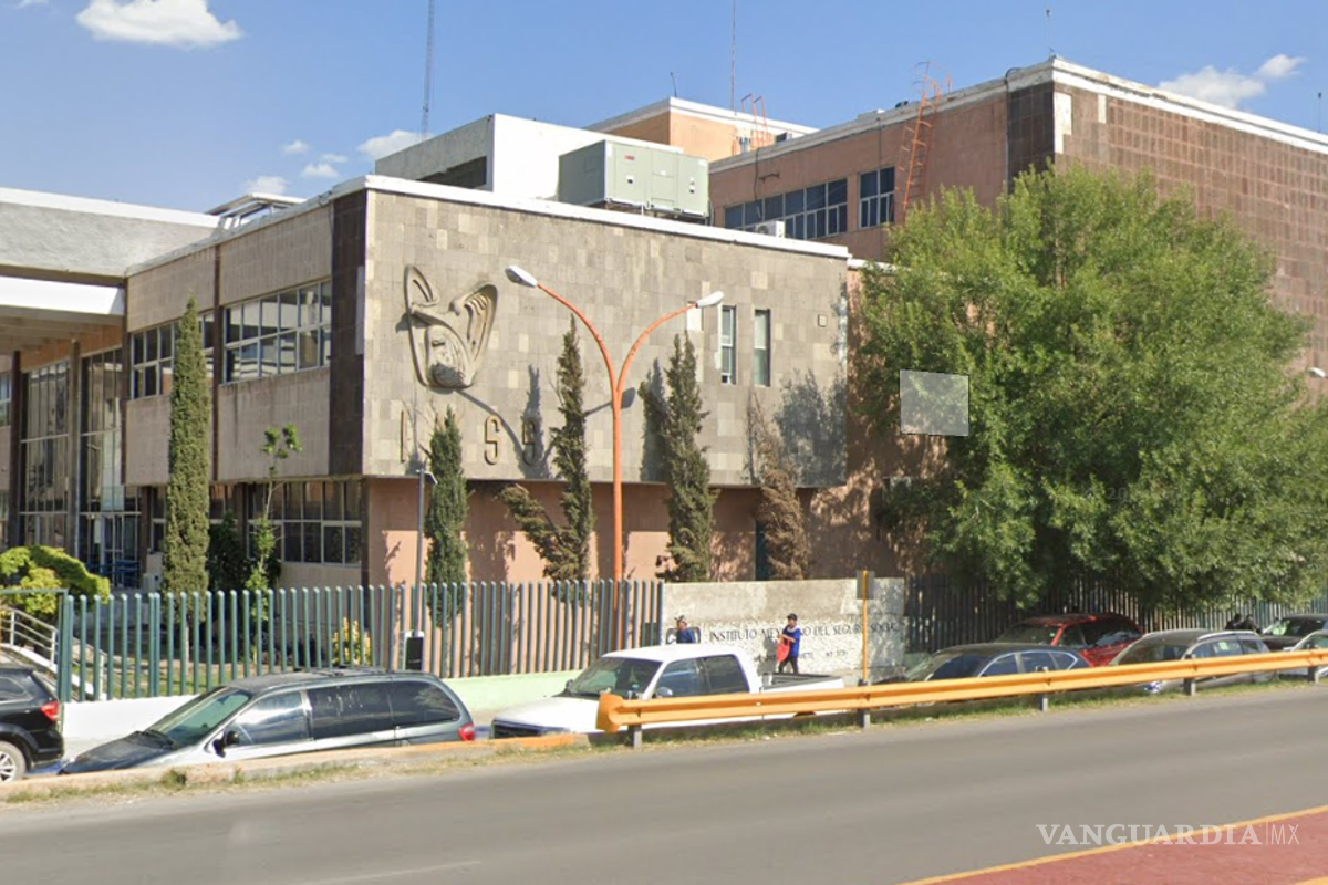 Hospitalizan a 11 alumnos de secundaria de Piedras Negras por posible intoxicación