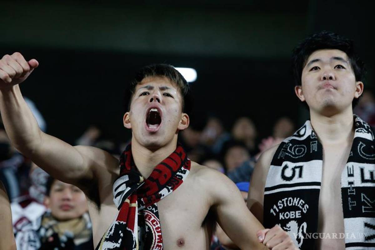 Equipo de Japón prohíbe cantar en el estadio por culpa de coronavirus