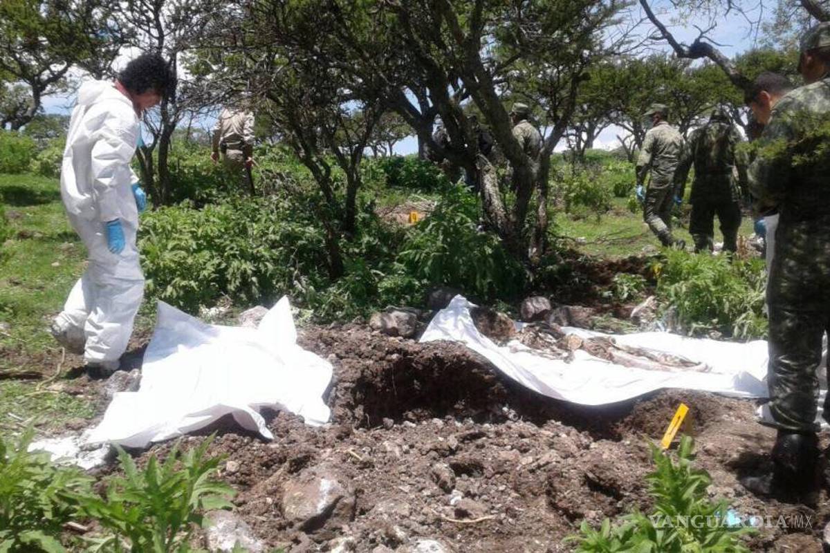 Hallan 42 cuerpos en fosas clandestinas de Sonora, Sinaloa y Nayarit