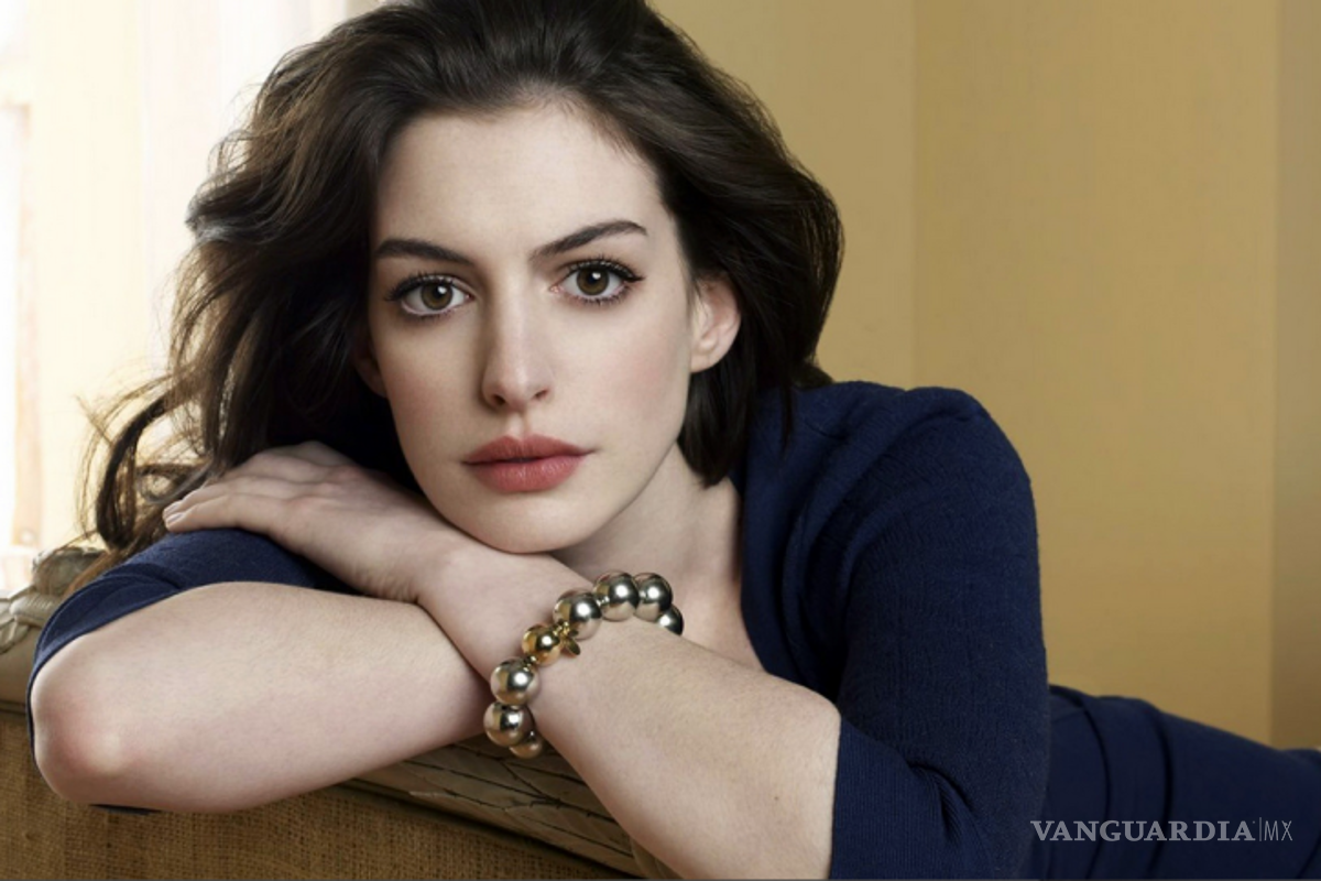 Anne Hathaway está embarazada