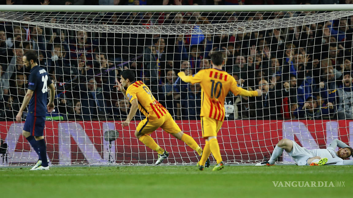 Barcelona vence al Atlético de Madrid con doblete de Luis Suárez