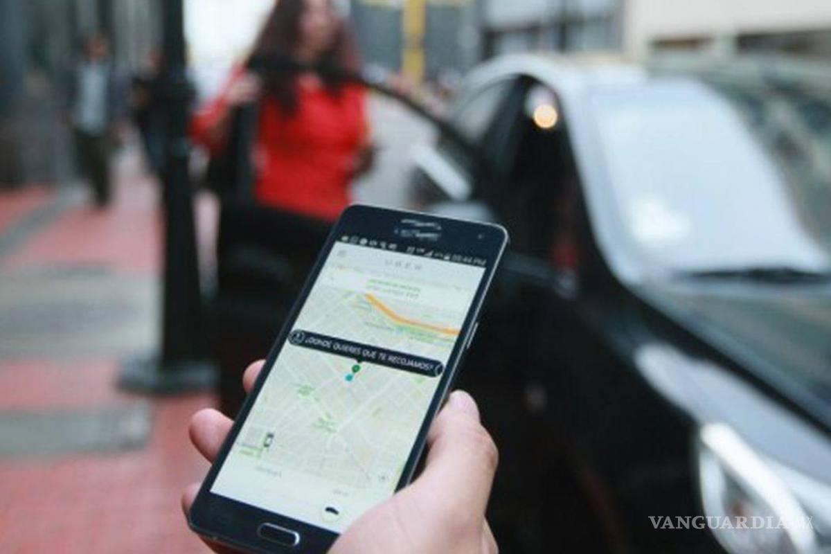 $!El auge de las aplicaciones de transporte ha transformado la movilidad urbana en Saltillo.