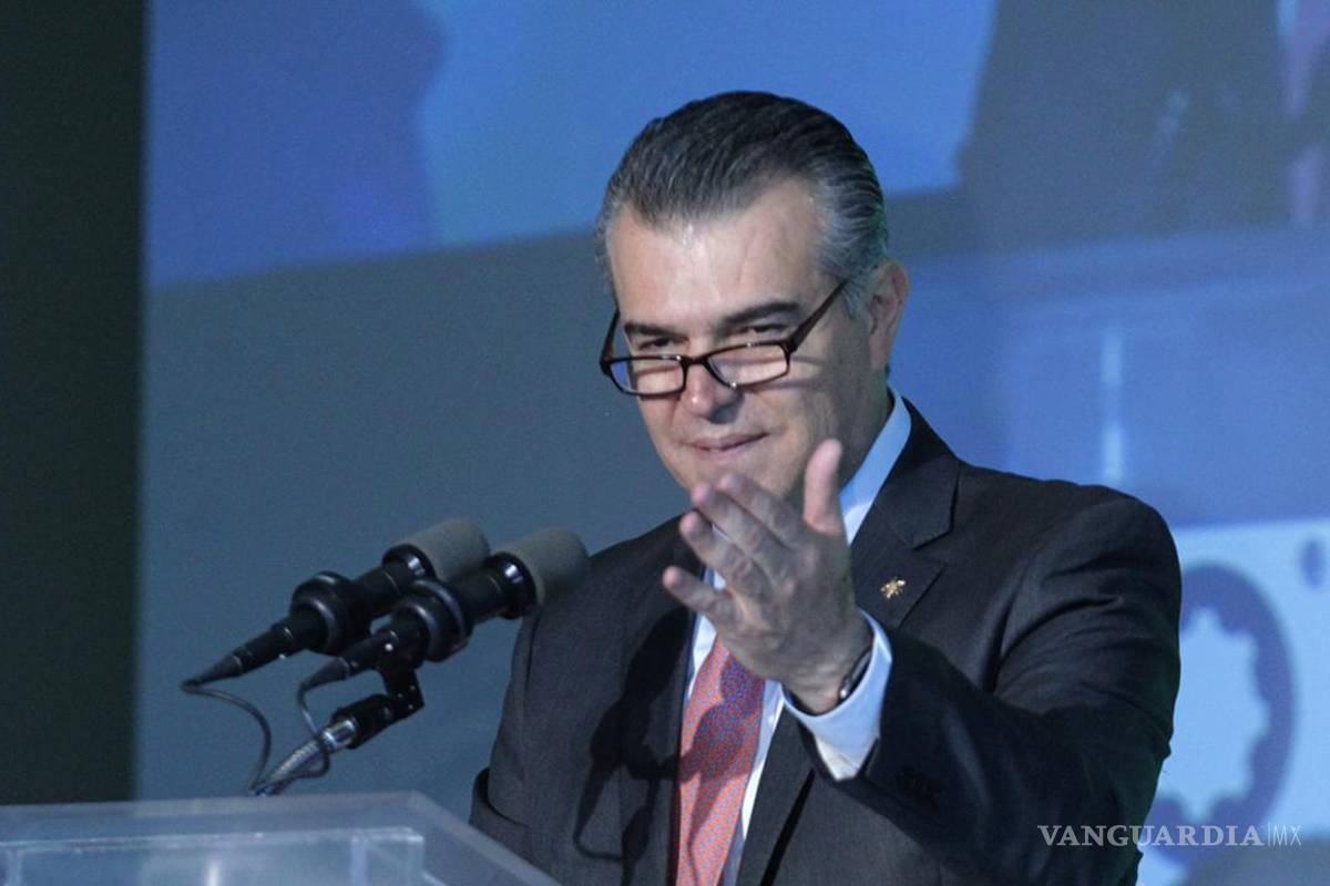 Empresarios mexicanos inician gira de trabajo rumbo a revisión T-MEC