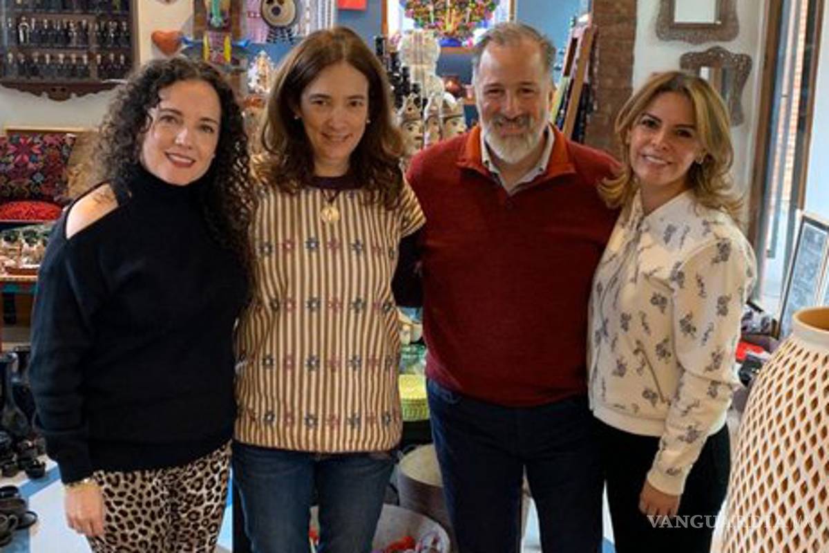 Meade y Juana Cuevas reaparecen en reunión plenaria de diputados del PRI