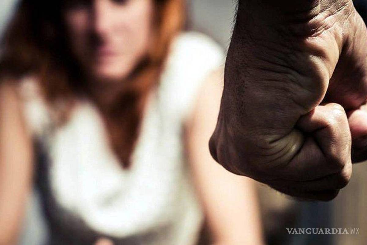 Hombre de Saltillo golpea a su mujer, se inmola y huye