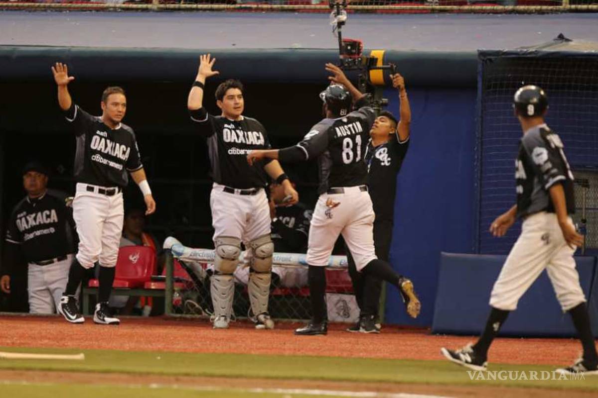 Oaxaca no perdona y en extra innings se acercan a Sultanes en la Serie del Rey