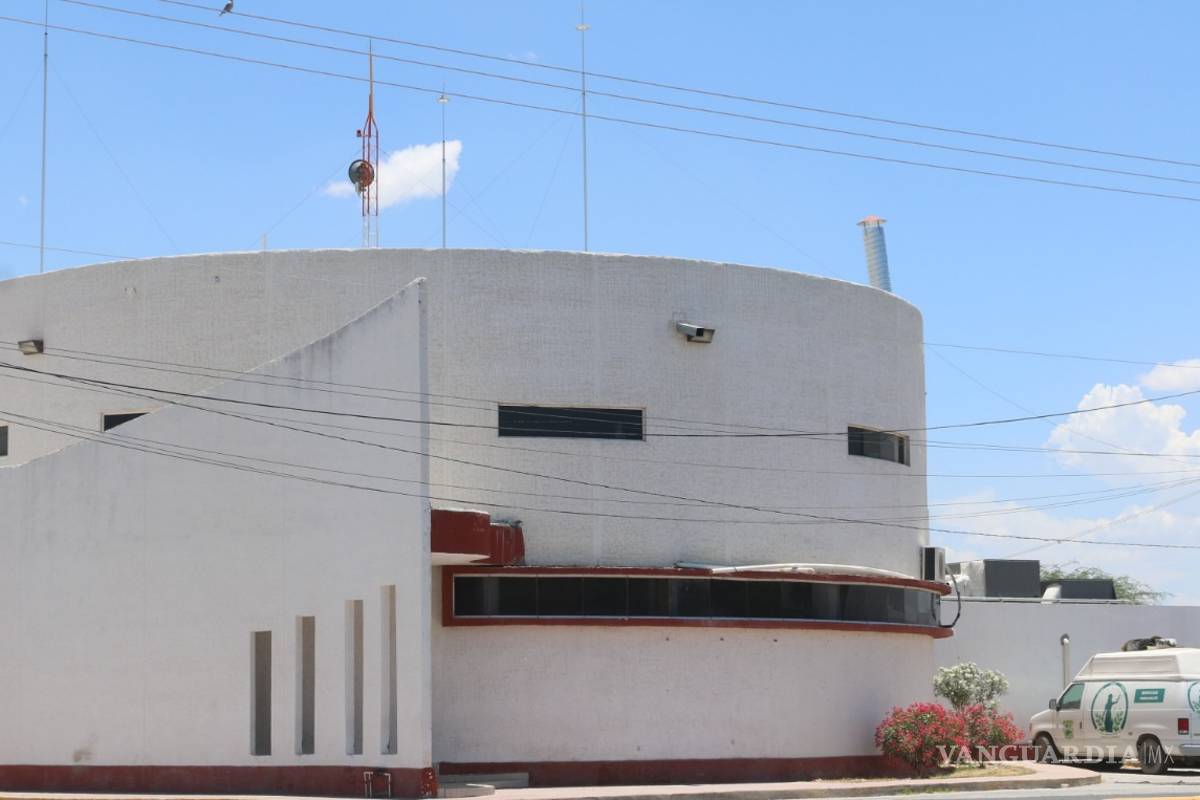 Mujer muere en Torreón tras caerle encima una barda