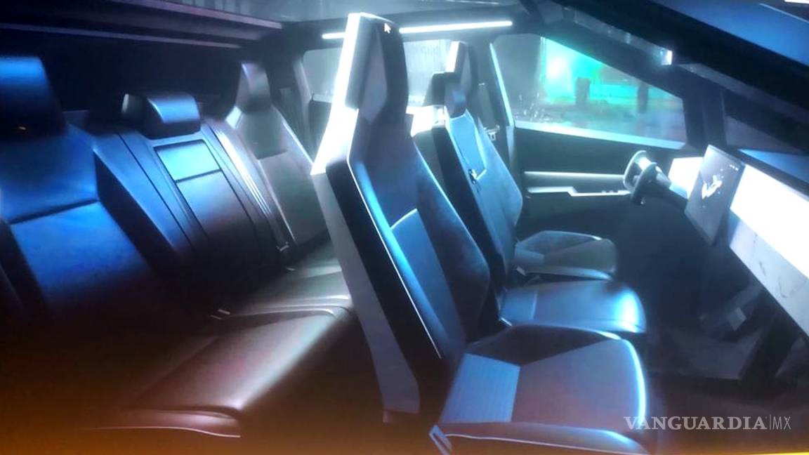 $!Cybertruck, la camioneta futurista de Elon Musk