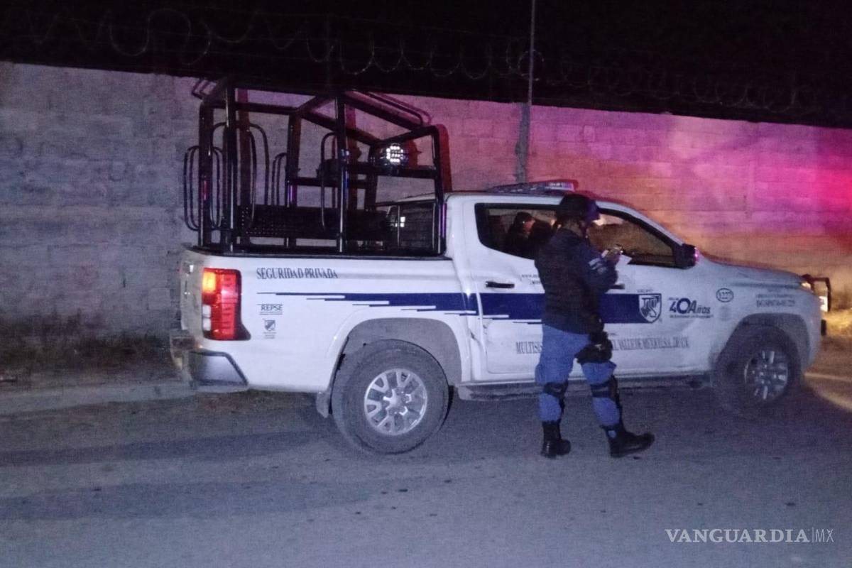 Parras de la Fuente: unidad de seguridad privada provoca accidente al quitarle derecho de paso a motociclista