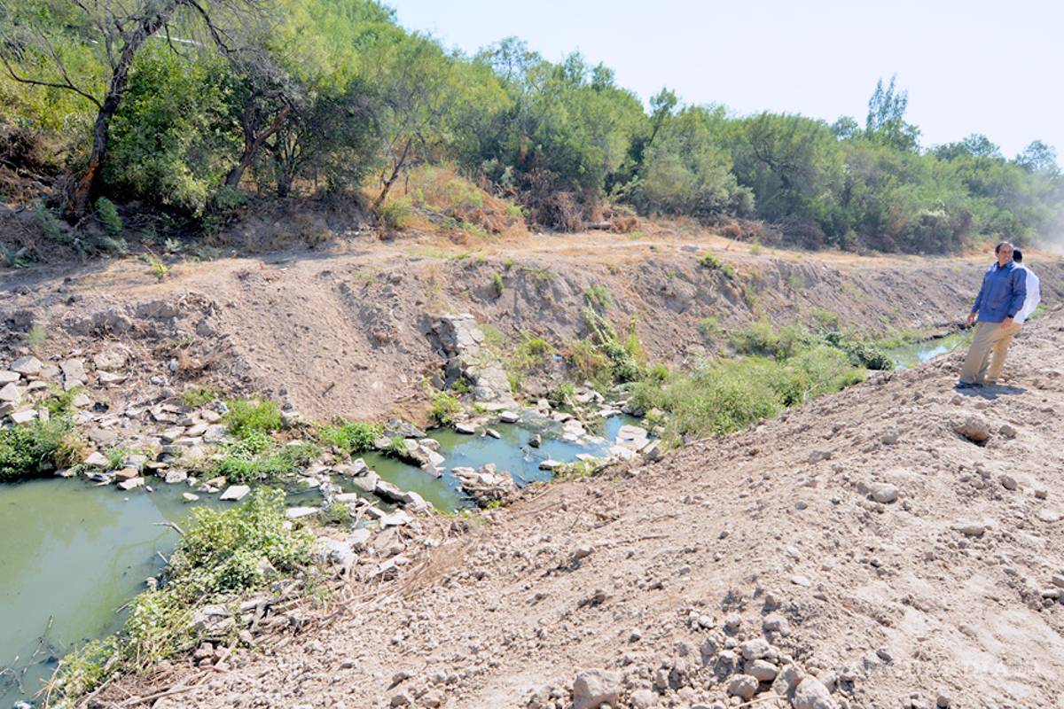 Reciben mantenimiento 42 km de arroyos en Piedras Negras