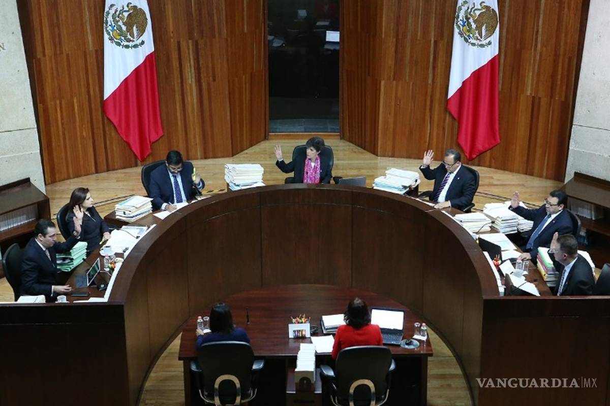 Gana Riquelme ‘round’ electoral; INE insiste en rebase de topes de campaña