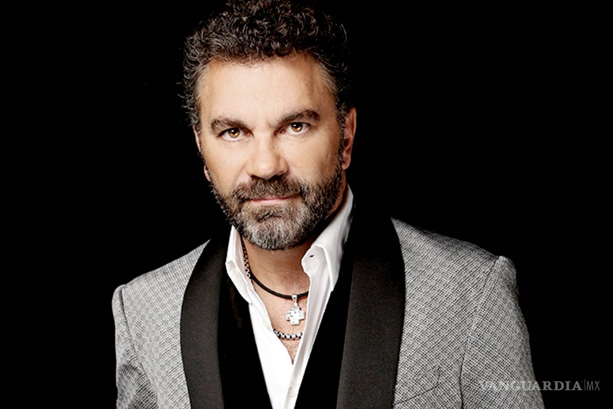 El privilegio de ser Mijares, le rentaron Bellas Artes en sólo 24 horas