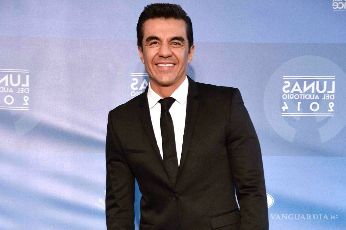Se recupera, Adrián Uribe regresa a Televisa