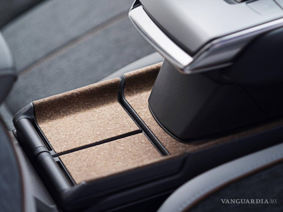 $!Mazda MX-30, la marca japonesa entra a la era eléctrica con un llamativo SUV