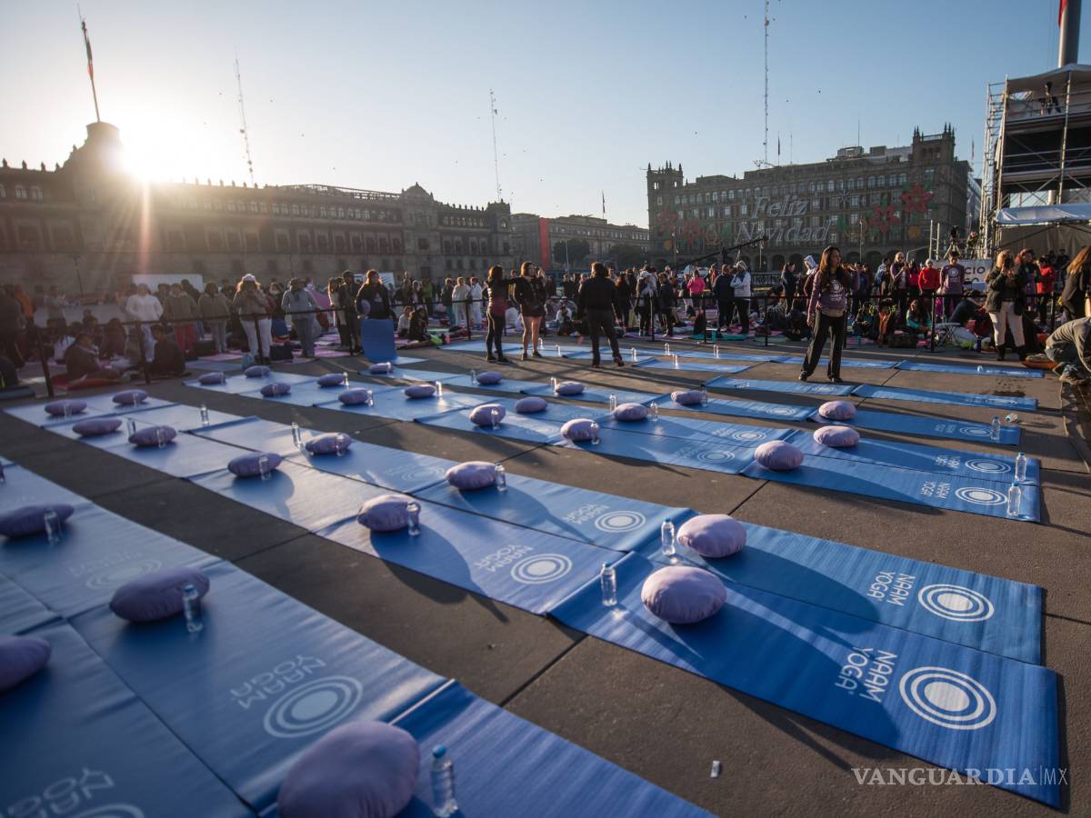 $!Dándole Voz a la Paz: Más de 300 mil personas se reúnen para meditar por la paz y la sanación