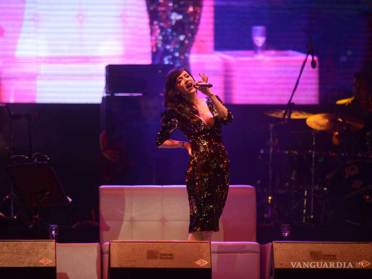 $!Susana Zabaleta y Regina Orozco encantan a Saltillo