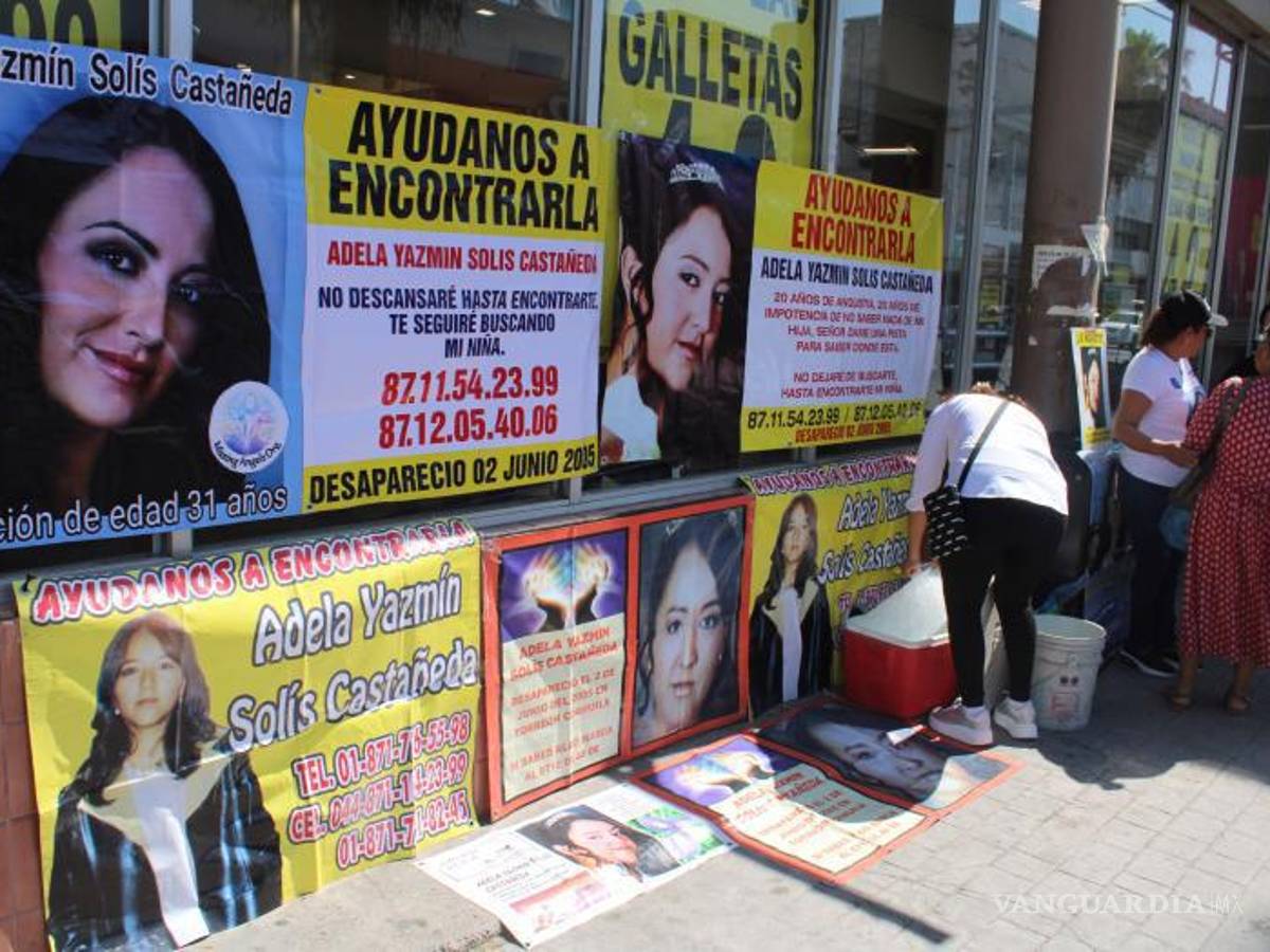 $!Frente a Soriana Centro, la madre recuerda a Adela como una niña alegre, estudiosa y llena de sueños truncos.