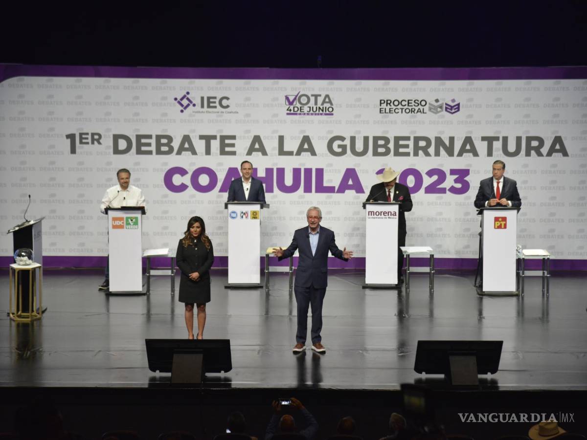 $!El formato del debate del pasado domingo sigue causando polémica en redes sociales y círculos políticos.
