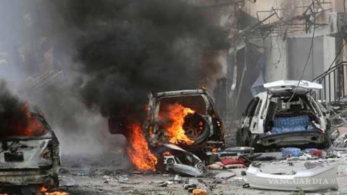 $!Baño de sangre deja bombazo y ataque armado a hotel en Somalia