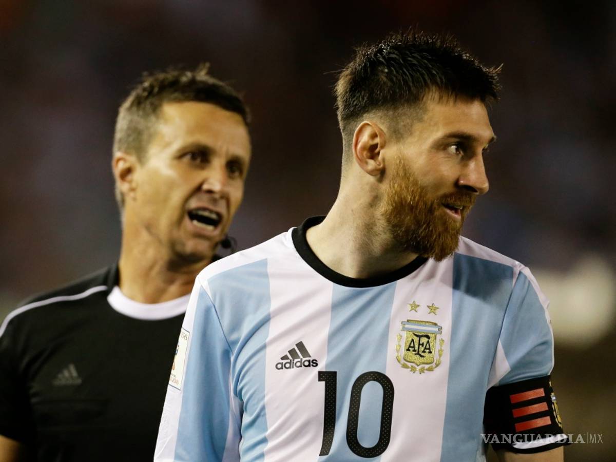 $!FIFA bajará a la mitad de la sanción a Messi si asiste a audiencia