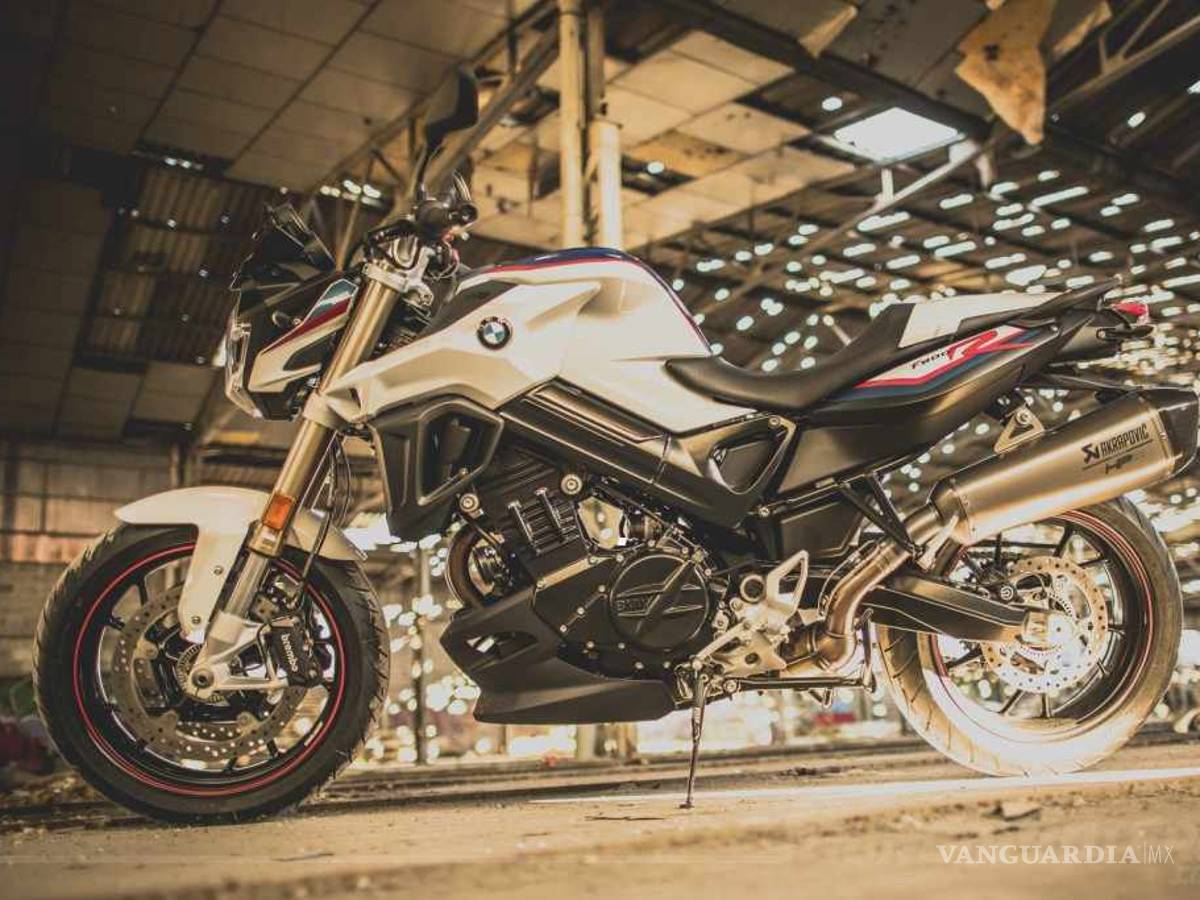 $!Checa la nueva moto de BMW, la F800R Akrapovic 2018