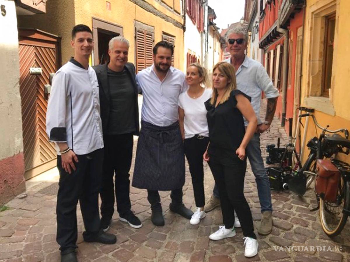 $!Anthony Bourdain fue un defensor de los inmigrantes hispanos