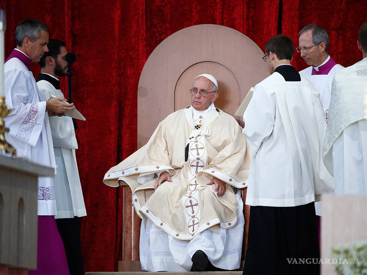 $!El Papa debe saber que a los curas que violan niños en Oaxaca sólo los mueven de Parroquia: ONG